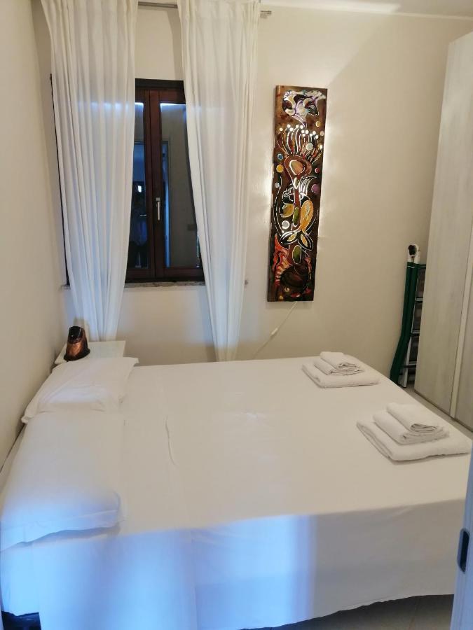 Appartement La Finestra Sulla Torre à Stintino Extérieur photo